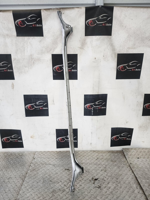 04 05 06 Lexus ES330 ES300 Front Strut Tower Upper Sway Bar OEM GOOD