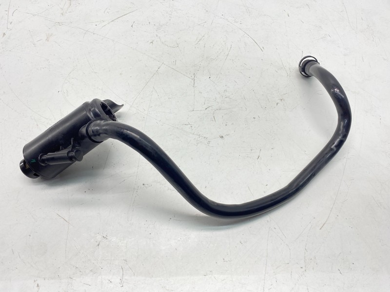 12-20 BMW F22 F30 F31 F32 F33 F34 F36 Vent Pipe Hose Line With Dust Filter OEM✅