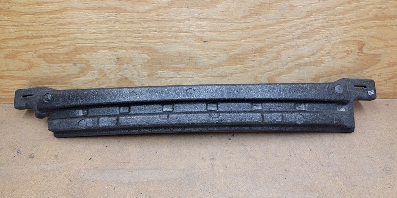 2013 - 2016 Hyundai Santa Fe SE Front Bumper Energy Absorber 86520-B8100 OEM