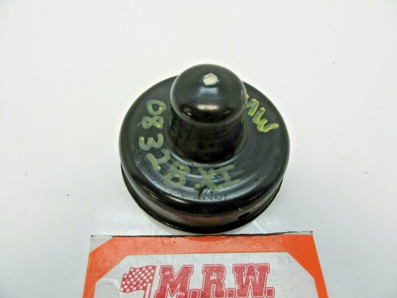 TOP REAR COIL SPRING MOUNT CAP LEFT LR RIGHT RR for BMW 323i 325i 328i 06 07 08