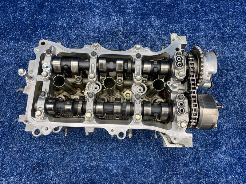 2013–2015 Lexus RX350 Left Cylinder Head Assembly 3.5L 2GR-FE OEM