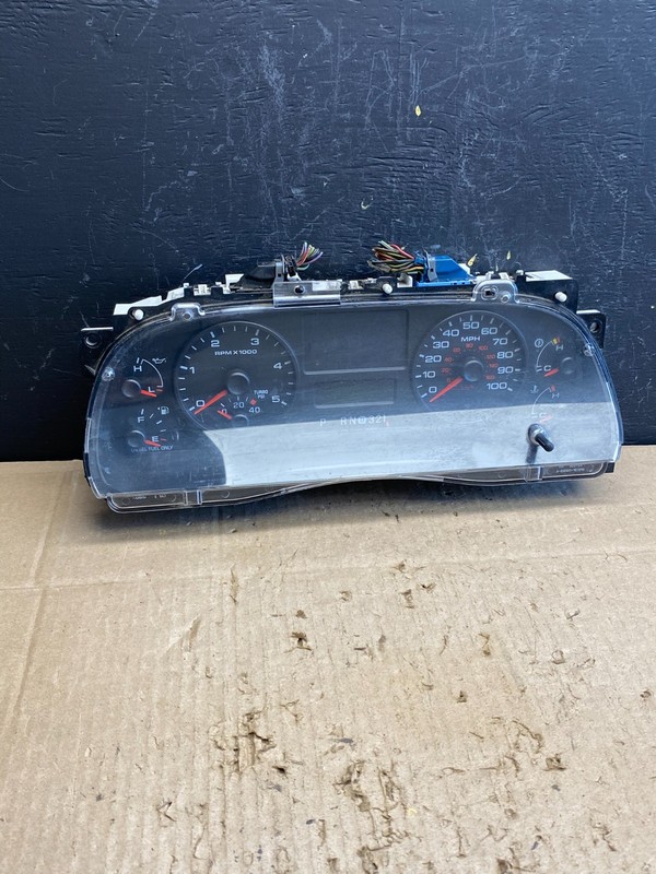 2006 to 2007 Ford F250 350 6.0L Instrument Gauge Cluster Speedometer AC4650