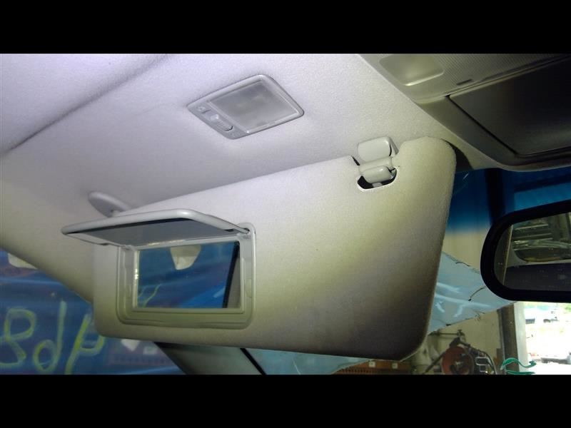 Driver Left Sun Visor Illuminated Fits 05-06 LEXUS ES330 1345276