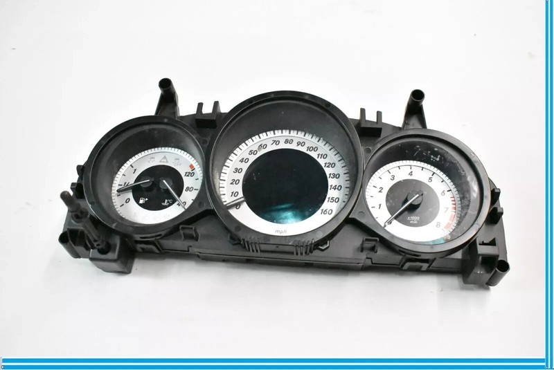 12-14 Mercedes W204 C250 C300 C350 Instrument Speedometer Cluster 2049003808 OEM