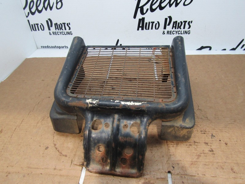 04-05 Polaris Sportsman 400 4x4 Radiator grille Cover OEM
