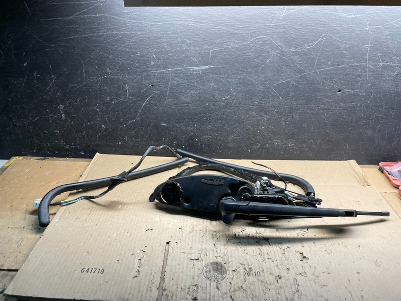2011-2013 Jeep Grand Cherokee Tailgate Back Door Rear Wiper Motor Wiper V8815 DG