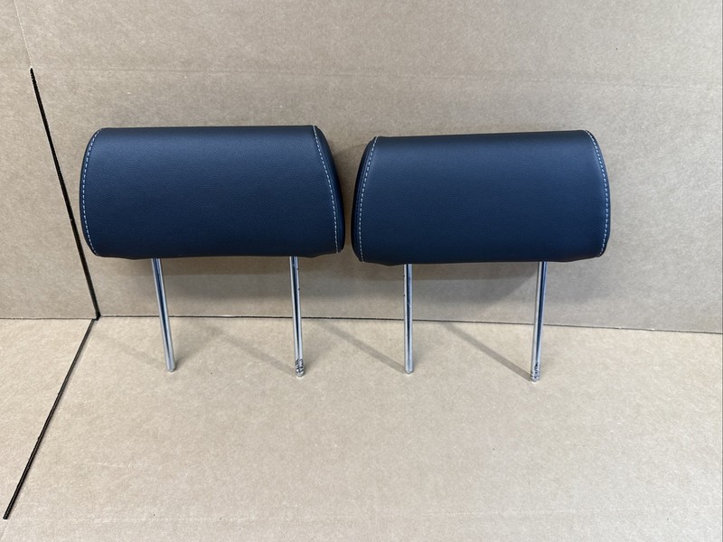 2014-2019 Silverado Sierra Rear Second Row Seat Head Rest Headrest Black Leather
