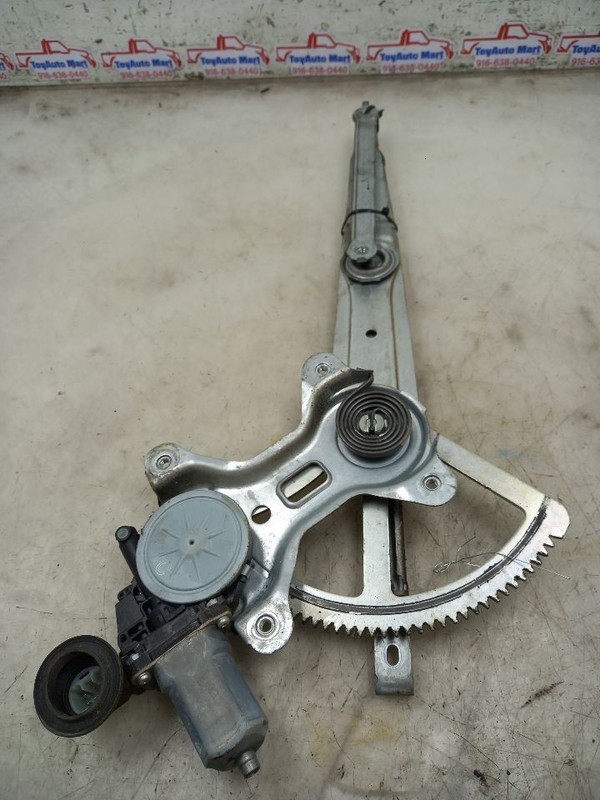 07-21 TOYOTA TUNDRA FRONT DRIVER LEFT WINDOW REGULATOR 698020C030