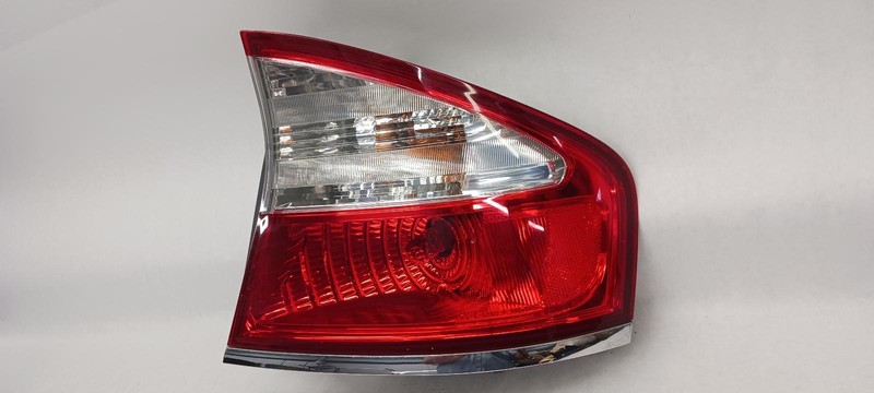 08-'09 SUBARU LEGACY Right Passenger Outer Taillight OEM Grade B