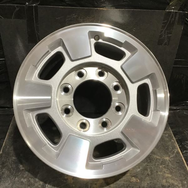 2011-2019 Silverado GMC Sierra 2500 5500 Wheel 17x7.5 Silver Machined 9597726