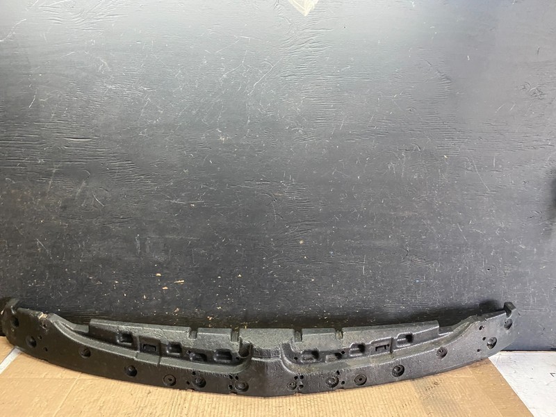 2010 to 2012 Lincoln MKT Front Impact Absorber Q0683 DG