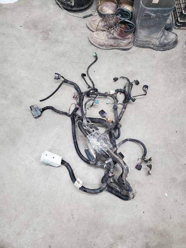 ENVOY XL2004 Engine Wire Harness 305360