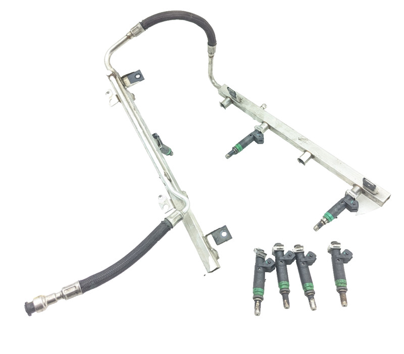 2004-2006 BMW X5 4.4L Fuel Rail (with 7 Injectors) OEM
