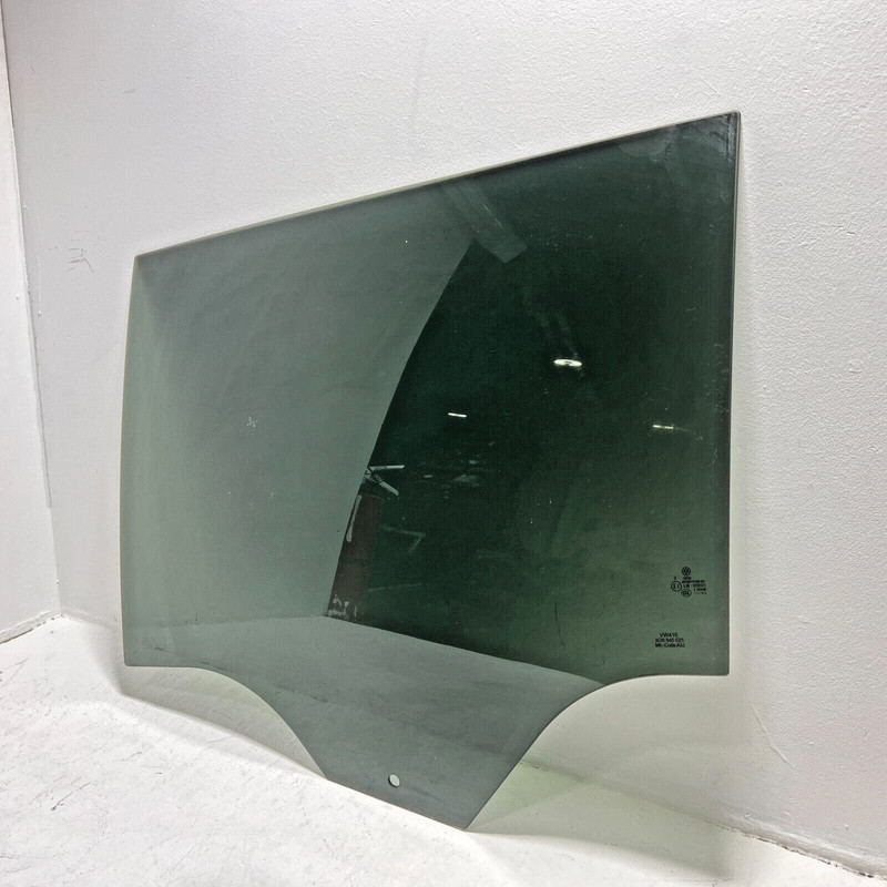 VOLKSWAGEN ATLAS REAR LEFT DRIVER SIDE DOOR WINDOW GLASS 2018 - 2024 OEM
