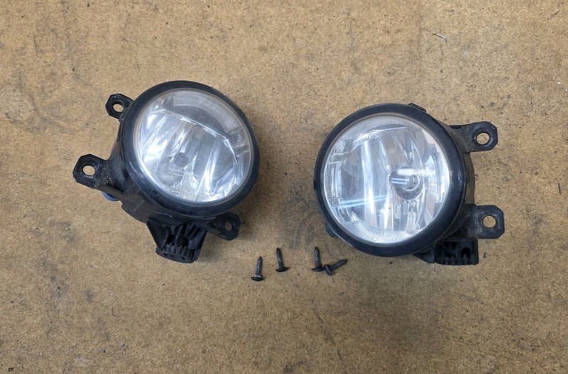2014 15 16 2017 Fiat 500L Front Left & Right Side Fog Light lamp Foglights OEM