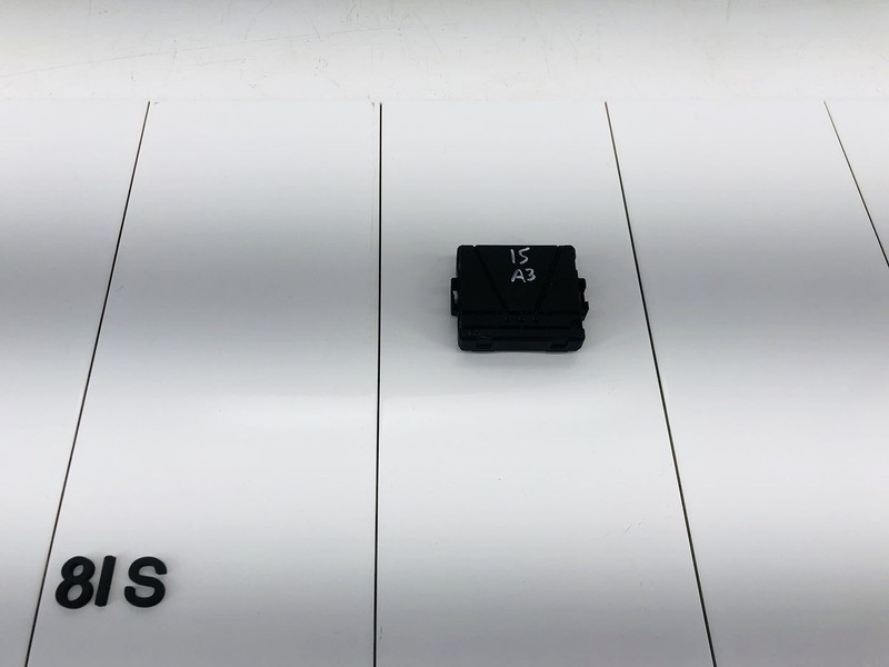 15-18 AUDI A3 QUATTRO 2.0L L4 GATEWAY CONTROL COMPUTER MODULE OEM