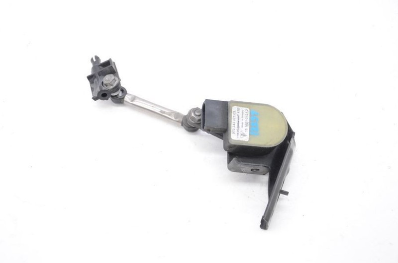 2010-2016 Porsche Panamera 970 4.8L Driver Left Front Suspension Level Sensor