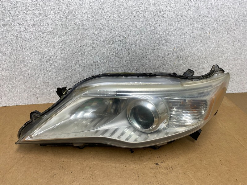 2011-2012 Toyota Avalon Left Driver LH Xenon HID Headlight OEM AE3238 DW