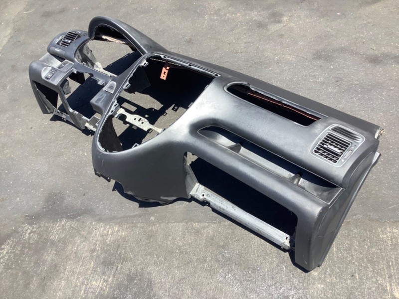 02-05 Honda Civic SI Dashboard Panel Assembly 77102-S6A-G00 OEM
