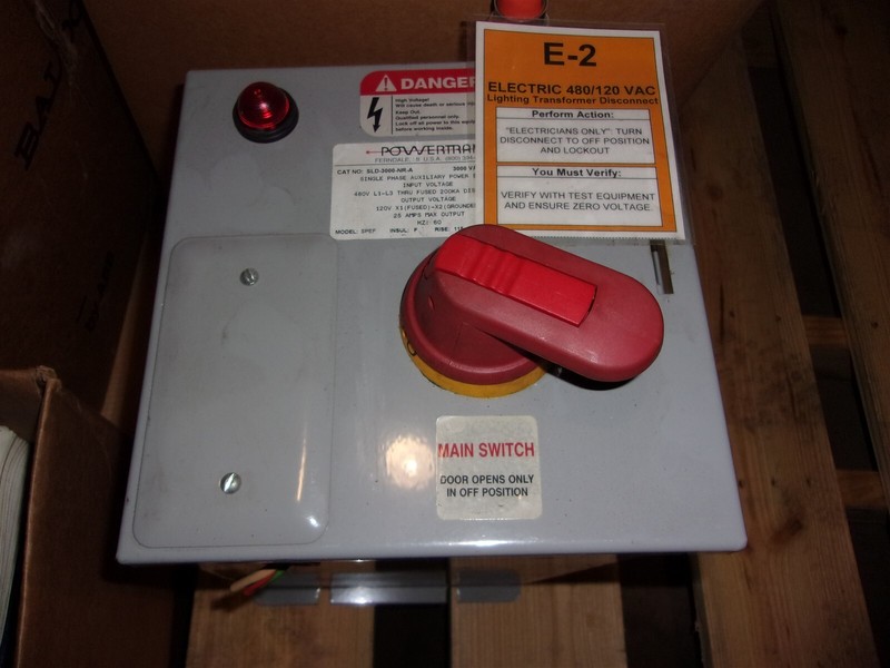 Powertrain Single Phase Auxiliary Power Source SPEF SLD-3000-NR-A