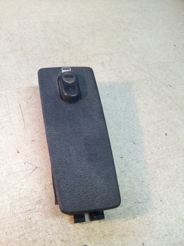 Freightliner Cascadia 18-58863-000, 16915484 Window Switch