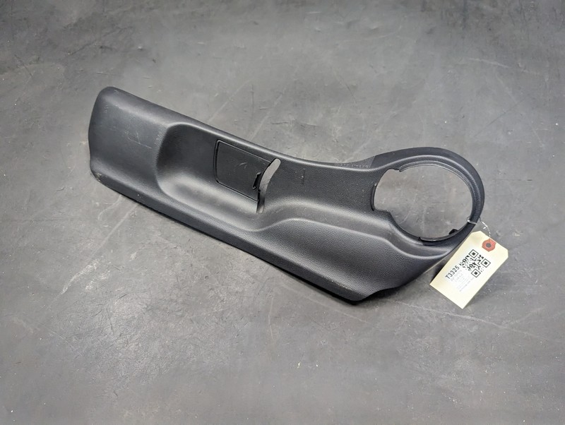 Front Left Seat Outer Side Cover 2021 Toyota C-HR 71812-F4040 2019 2020 2022