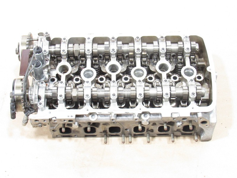 12-18 Bentley Continental GT W12 2015 6.0L Right Engine Motor Cylinder Head |:A