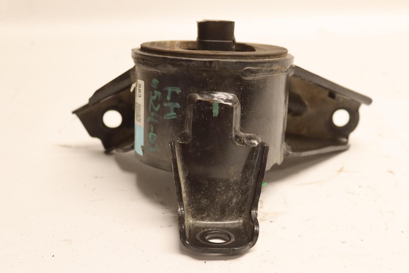 2020-2023 HYUNDAI PALISADE FWD AUTOMATIC TRANSMISSION MOUNT SUPPORT OEM