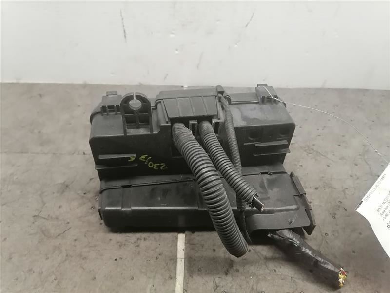 Fuse Junction Box Engine Compartment Vp LX Fits 04-08 PILOT 1381055