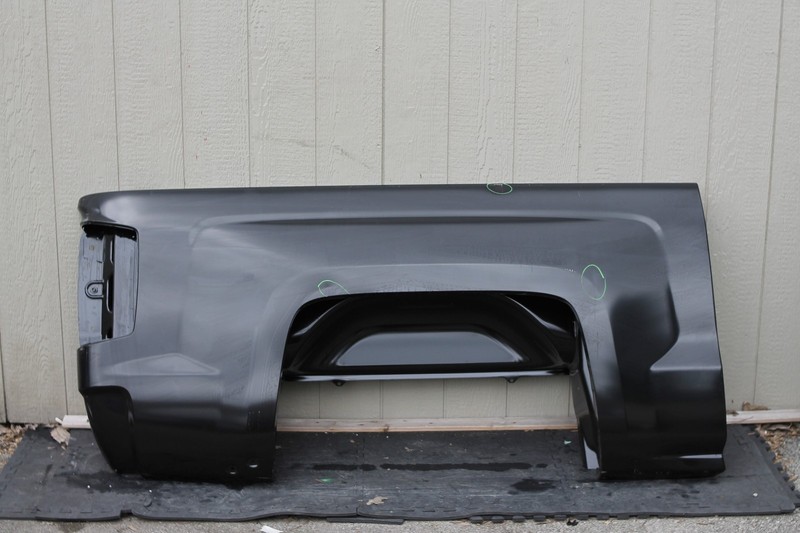 2014-2018 Chevrolet Silverado 1500 Rear Right Bed Side Panel Oem