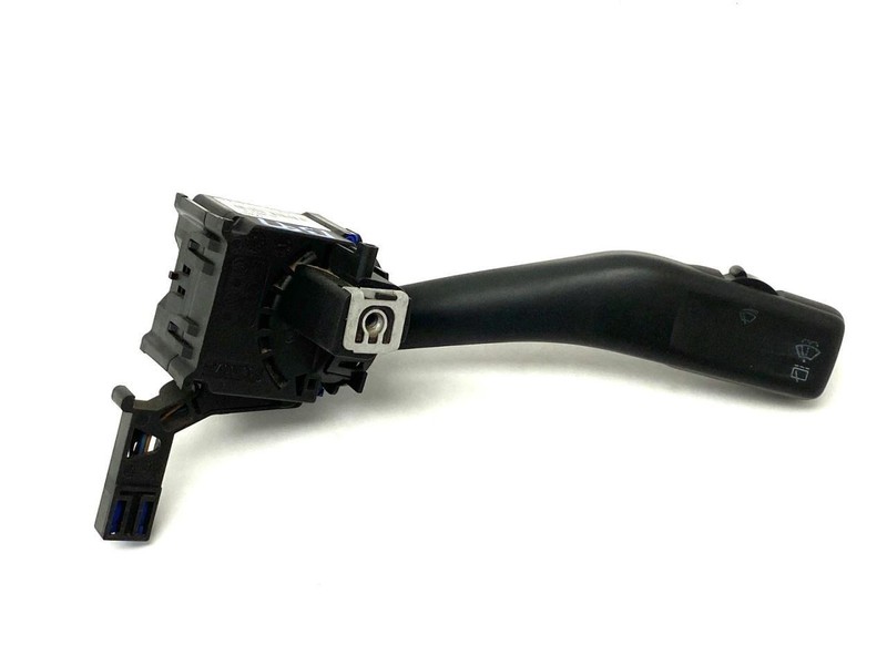 Steering Column Windshield Wiper Switch Fits 2006-2009 Volkswagen Rabbit 87468