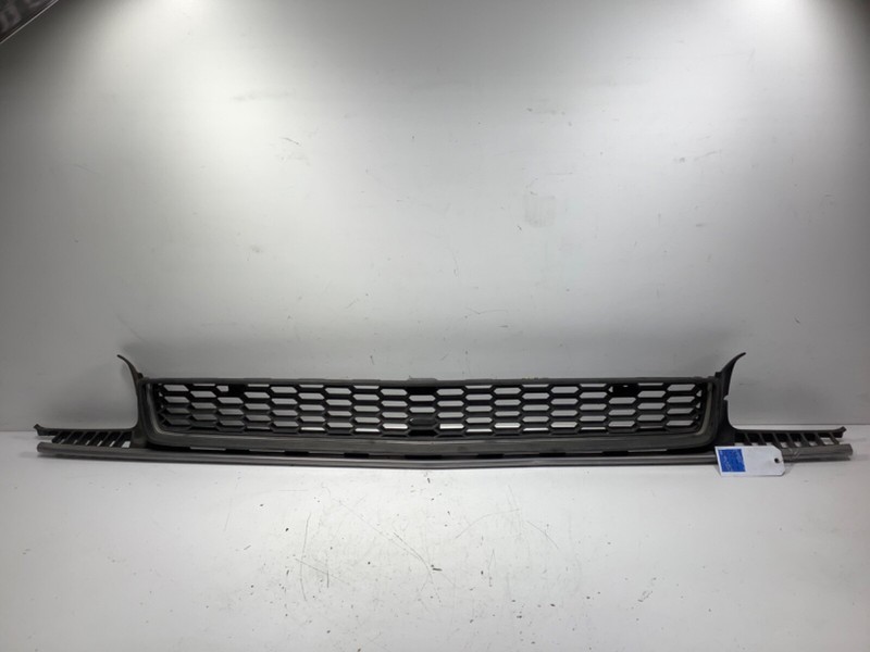 79-80 Honda Prelude 2DR Front Grille Mesh Mask Assembly w/ Molding Trim OEM