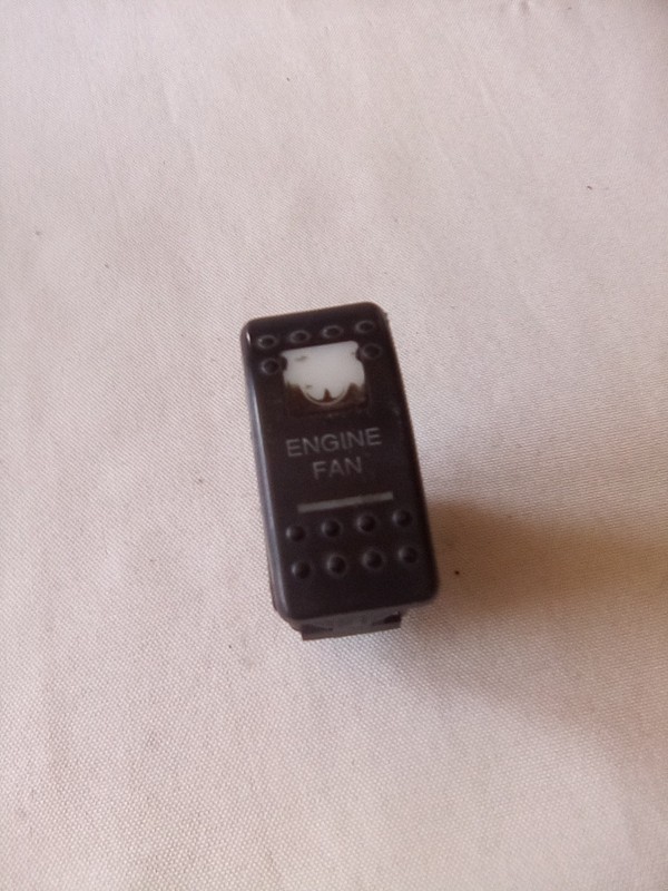Western Star/Carling 7805-3408 Engine Fan Switch