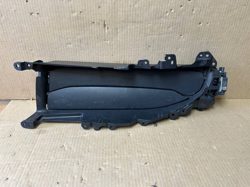 ✅22-24 Porsche Taycan 19-24Radiator Right Active Shutter 9J1121754D0K1 /no tab