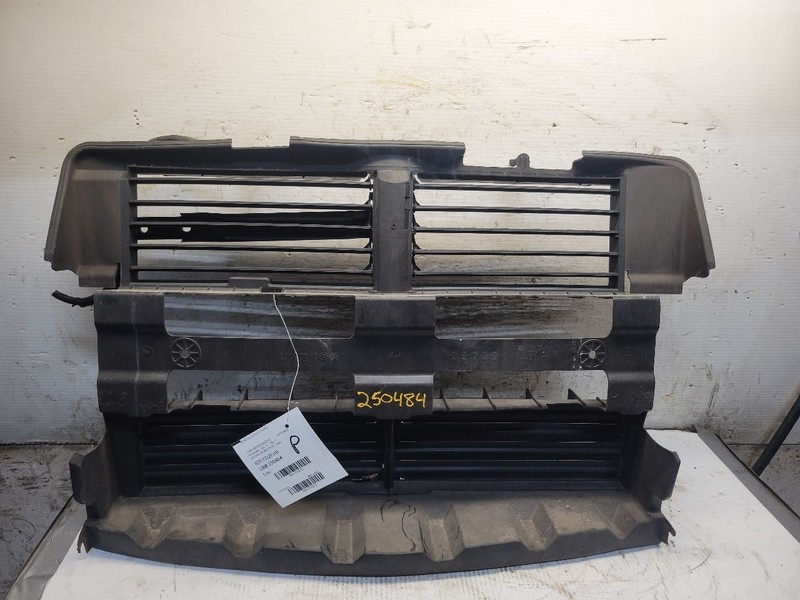 Active Air Shutter 3.7L 2016 Lincoln MKS OEM 1774212