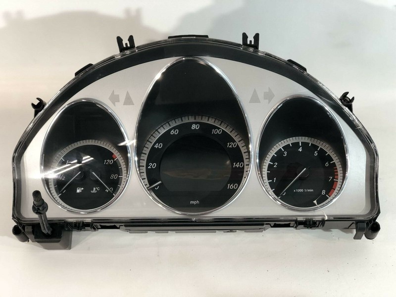 2011 Mercedes C300 Speedometer Instrument Cluster Assembly ID 2049001505