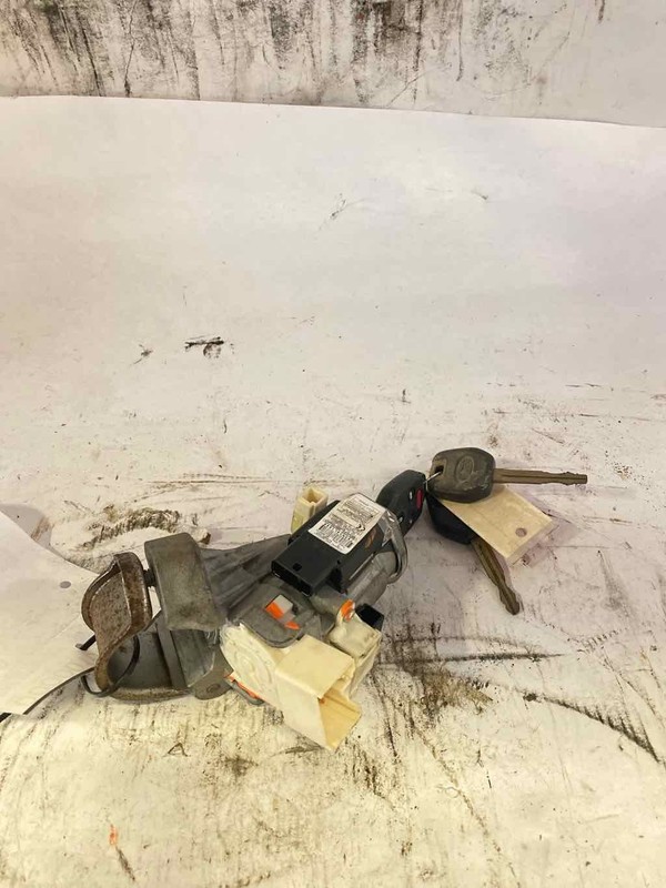 Ignition Switch(w/Cyl& Key) SUBARU FORESTER 14 15 16 17 18 19 20 21 22 23 24