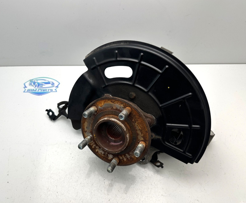 2015-2017 HYUNDAI SONATA FRONT RIGHT SUSPENSION SPINDLE KNUCKLE & HUB OEM