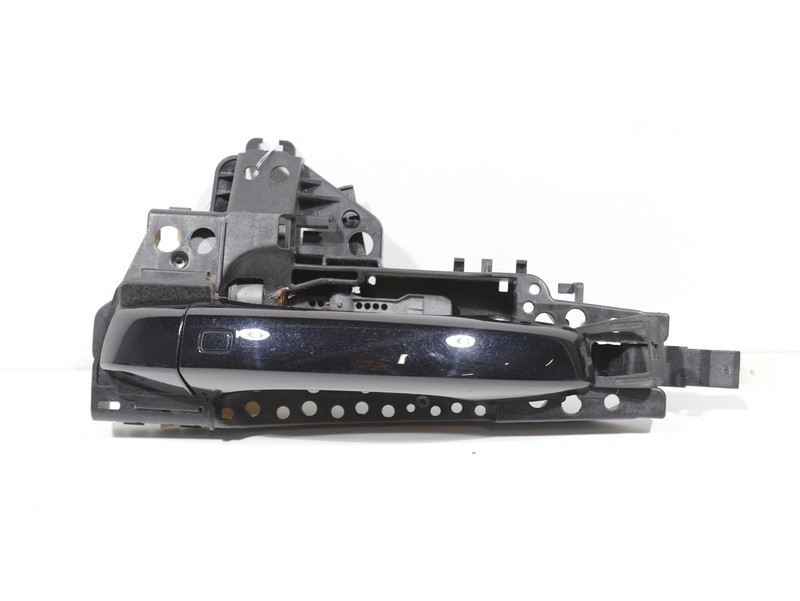 17-24 Audi Q7 Rear Left Driver Side Exterior Door Handle 4M0837885A OEM