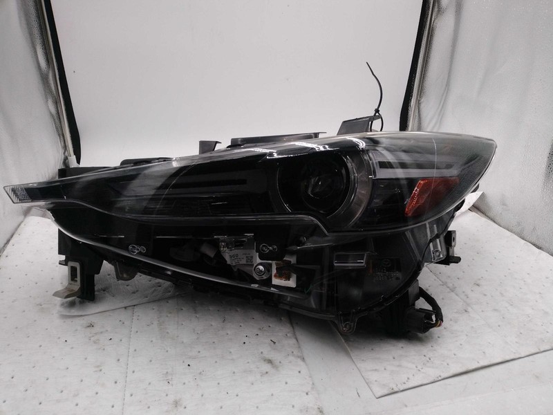 Used Left Headlight Assembly fits: 2019 Mazda CX-5 w/adaptive headlamps Left Gra
