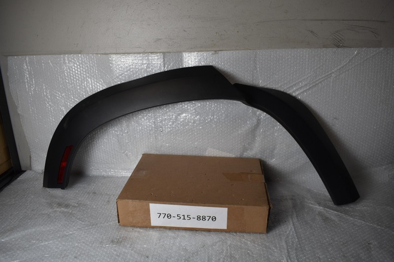 LAND ROVER DEFENDER L663 REAR RIGHT FENDER ARCH 2020-2023 OEM L8BM-290E22-AB