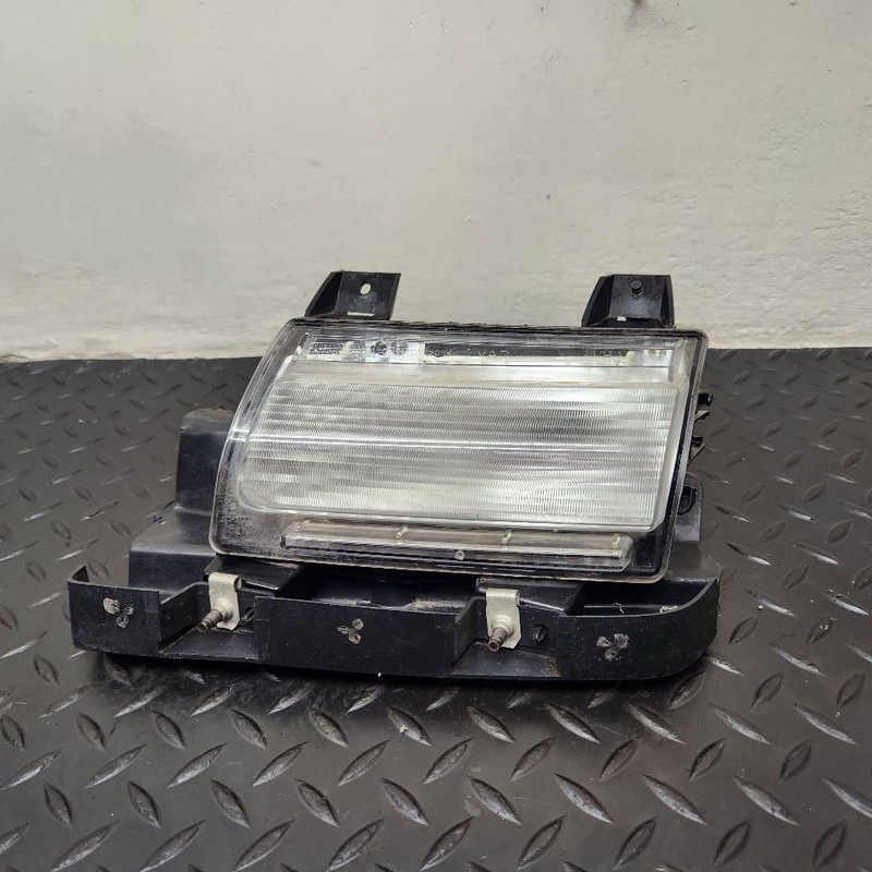 20-24 Jeep Gladiator Left Driver Turn Signal Light Lamp OEM 68307245AF