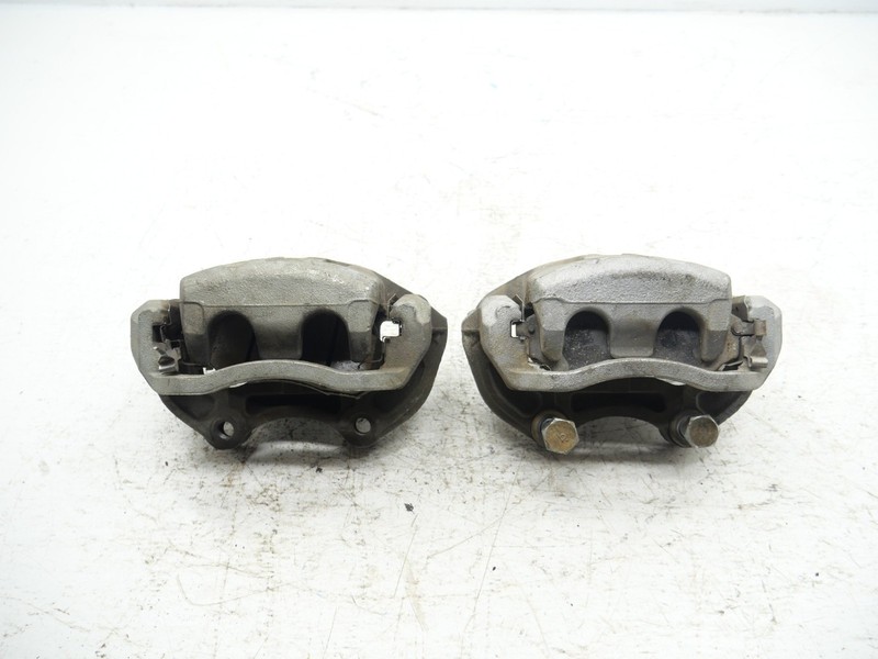 2003-2009 Nissan 350Z Front Brake Caliper Set LH RH 41011-AM801 OEM