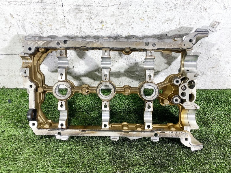 12-15 AUDI A6 A7 C7 3.0L ENGINE MOTOR RIGHT CYLINDER HEAD CAMSHAFT COVER OEM