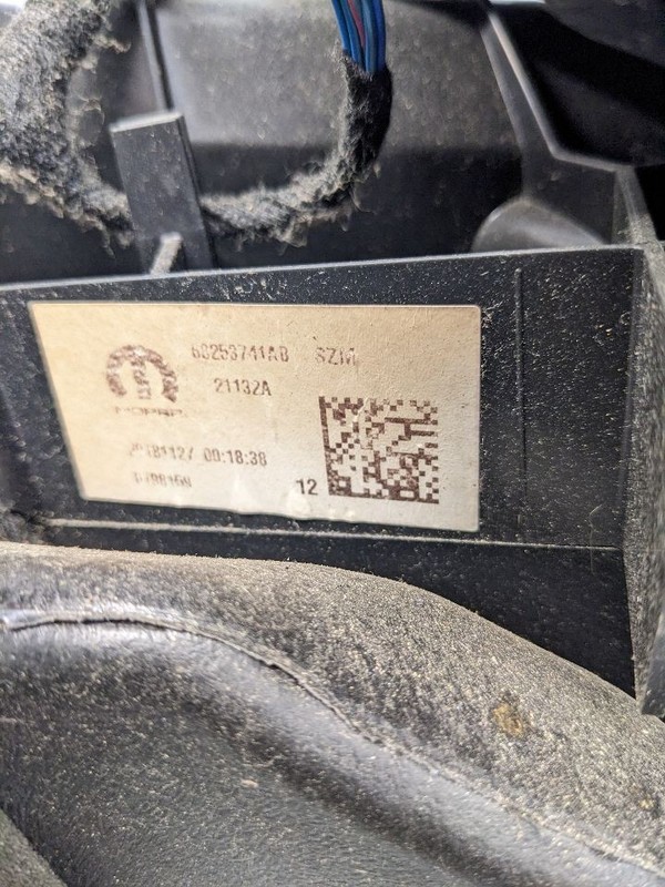 2018-2024 JEEP WRANGLER HVAC A/C HEATER BLOWER CORE HOUSING BOX OEM 1181463