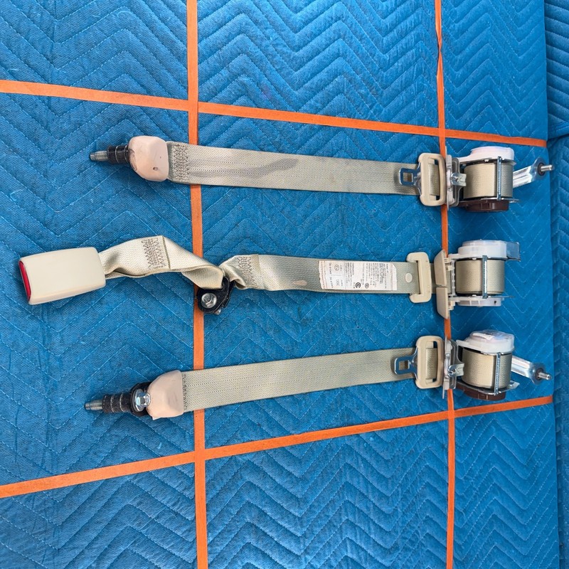2016–2020 Infiniti QX60 Rear Seat Belts 2nd Row LH RH Center Set OEM