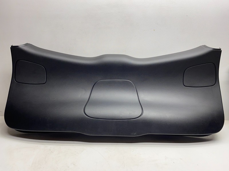 2014-2018 JEEP CHEROKEE REAR LIFTGATE HATCH NON-POWER TRIM PANEL COVER OEM BLACK