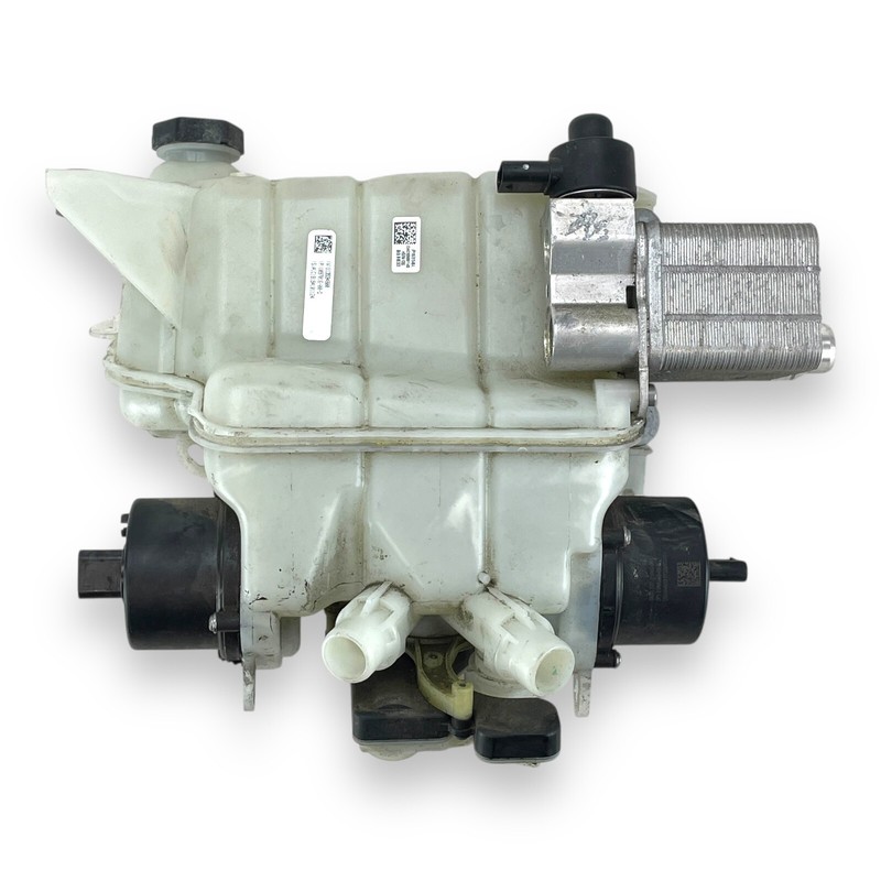 2017-2021 Tesla Model 3 Liquid expansion vase cooling pump OEM 1097015-00-L