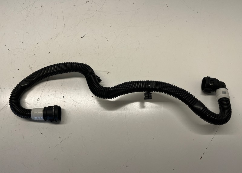 2017-23 TESLA MODEL 3 RADIATOR WATER COOLANT INLET HOSE LINE 107760100 1822 B87