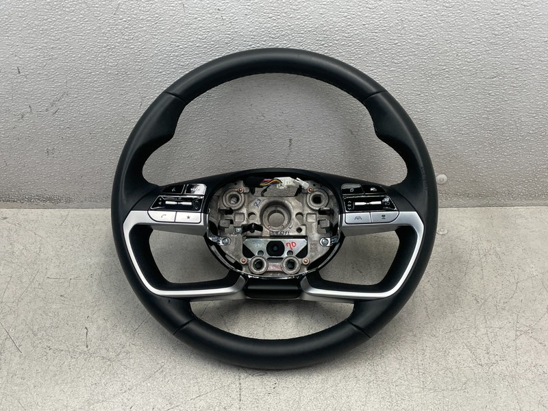 2024 2025 Hyundai Elantra Steering Wheel Assembly W/Switches Black 1655 OEM